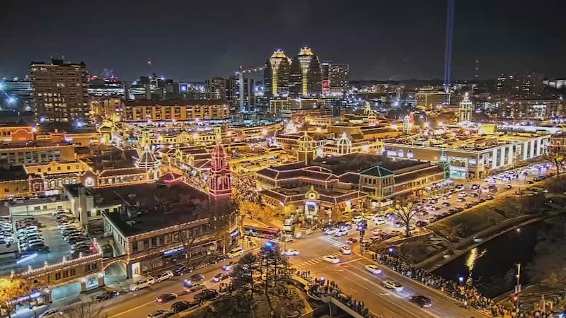 The Plaza Lights will turn on again on Thanksgiving night, in a tradition that dates back...